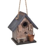 Dřevěná ptačí budka hnědá
