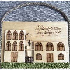 Dřevěná dekorace na zeď Domov je tam, kde pasuje klíč