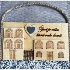 Dřevěná dekorace na zeď Život je cesta, která vede domů